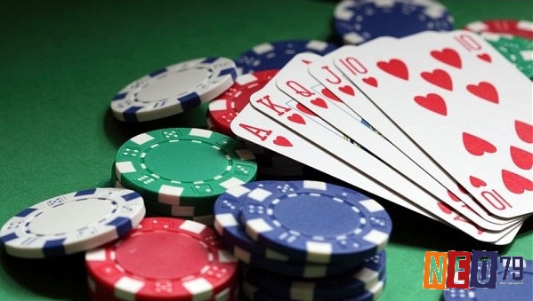 Hệ thống poker đổi thưởng hoạt động dựa trên mô hình chip ảo có thể quy đổi